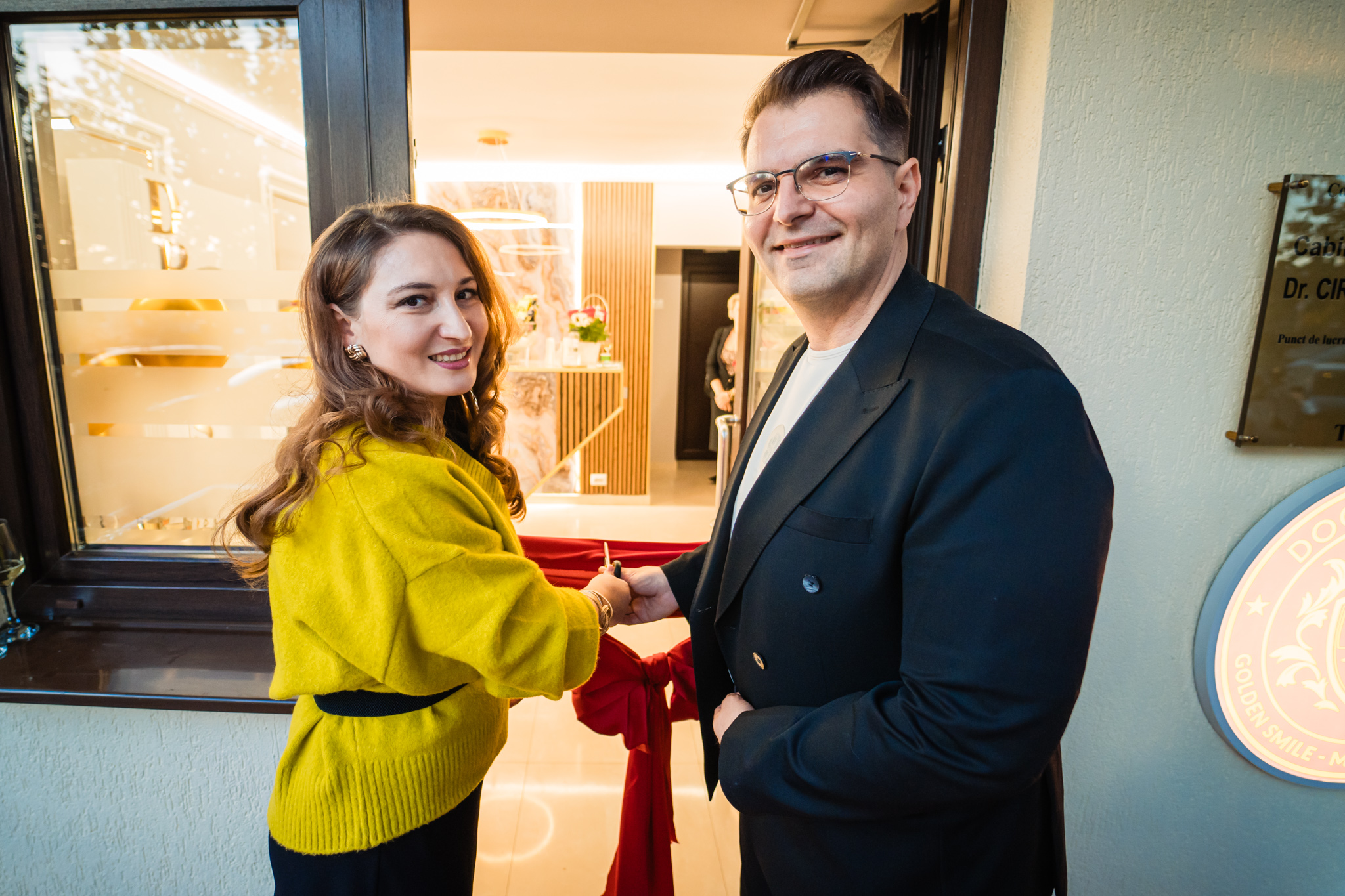 Am Inaugurat Clinica Dr. Cîrstea – Un Nou Standard de Excelență în Stomatologie, chiar în inima Craiovei!